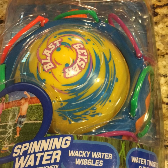 Banzai Swim Geyser Blast Sprinkler Wacky Water Wiggles New Poshmark
